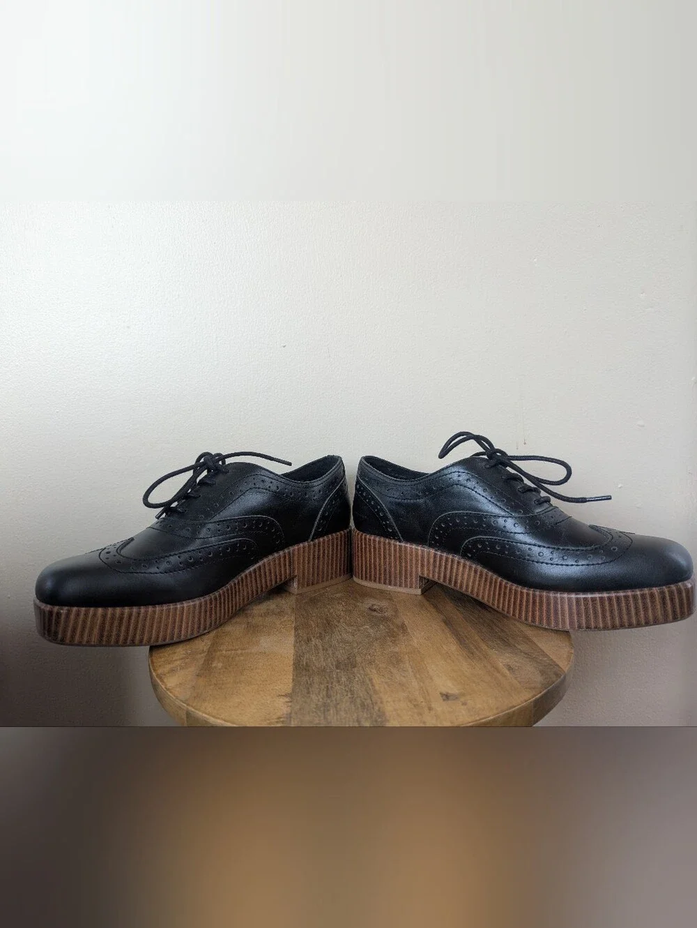 Kelsi Dagger Brooklyn Crest Platform Oxford Loafers, Black (SIZE 39/8.5)